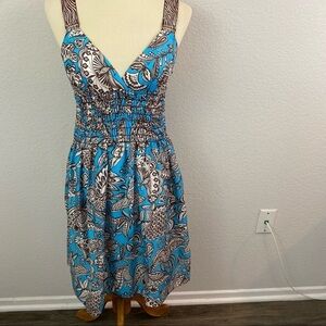 Trina Turk 100% Silk  Blue & Brown Print Dress Elastic Smocked Waist Size 8